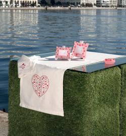 Тишлайфер Hearts in Heart