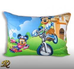 Детска калъфка Мики на състезание