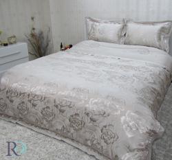 СПАЛЕН КОМПЛЕКТ С БРОДЕРИЯ РОНА БЕЖОВА