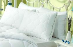 Възглавница Soffia с пълнеж от силиконизирани топчета